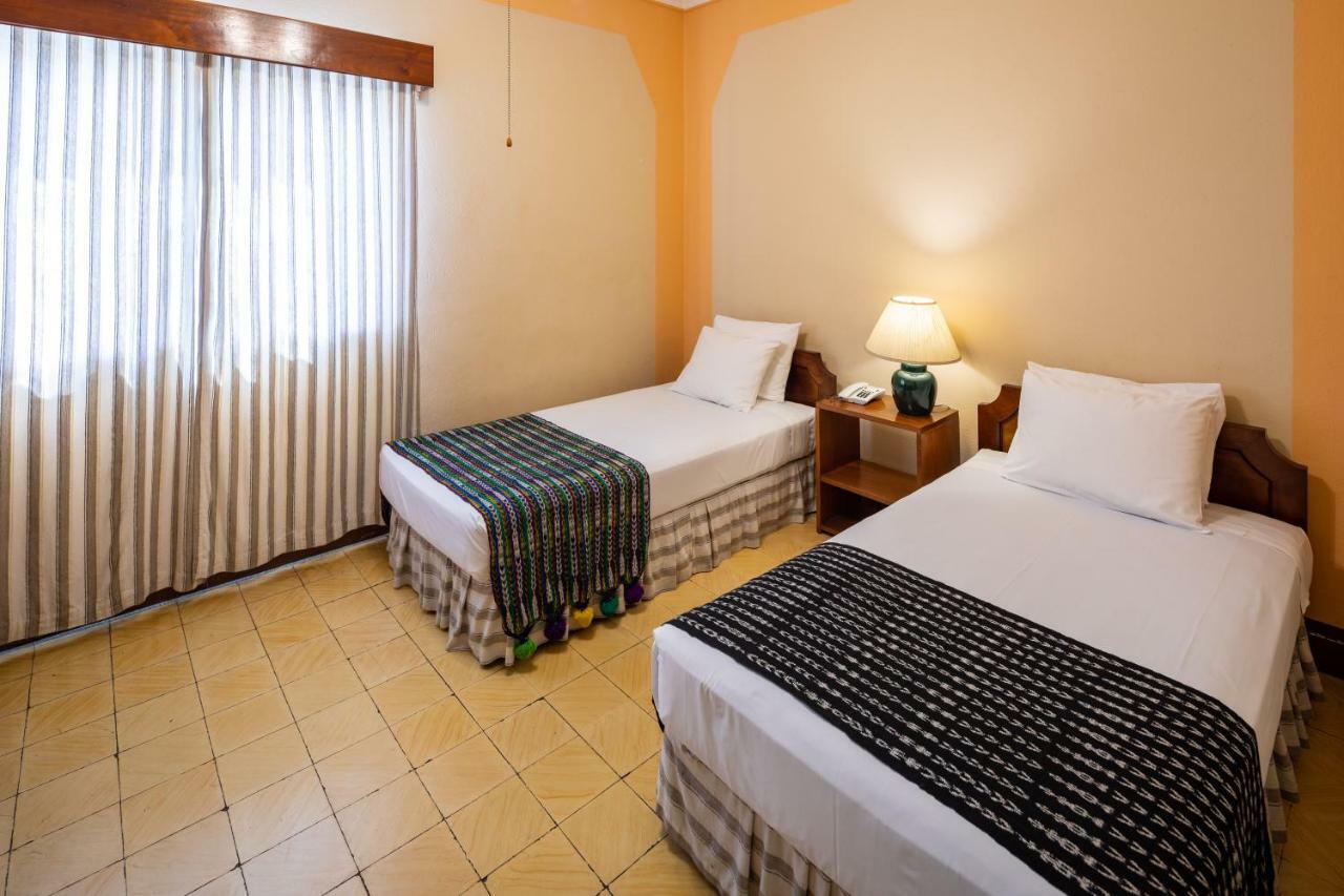 Hotel Panamerican Гватемала Экстерьер фото