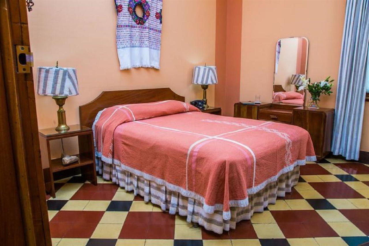 Hotel Panamerican Гватемала Экстерьер фото